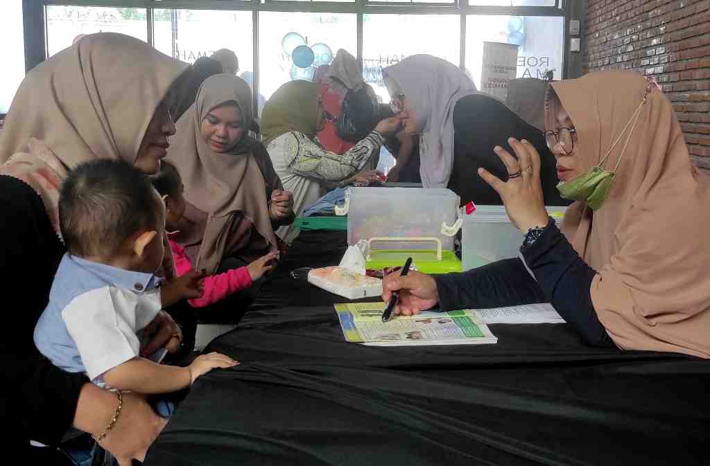 PEMANTAUAN PERTUMBUHAN BALITA