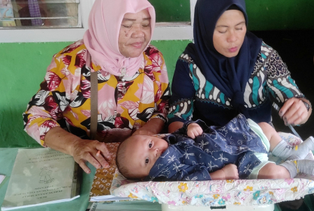POSYANDU TURUNKAN TENGKES