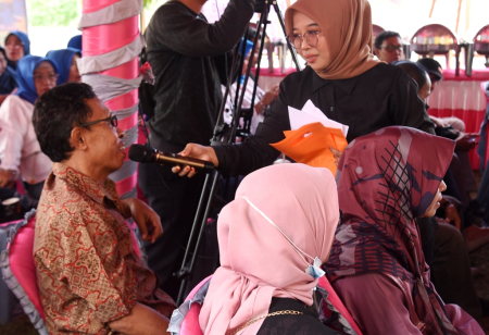 PROGRAM SIARAN RADIO SUARA RH