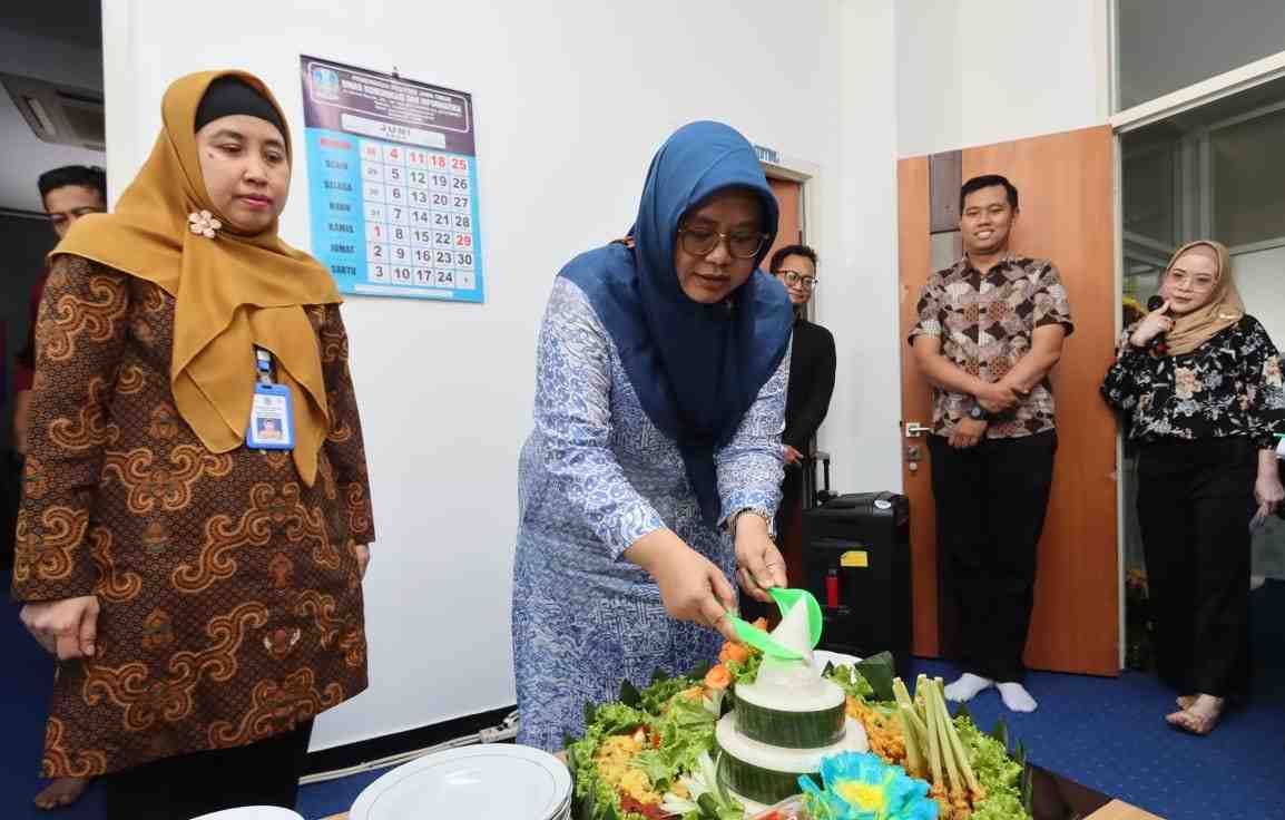 JADIKAN KOMINFO JATIM MENJADI LEBIH BAIK