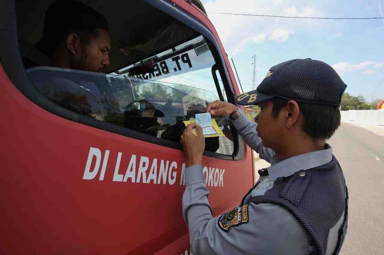 PENGECEKAN KARTU UJI KIR 