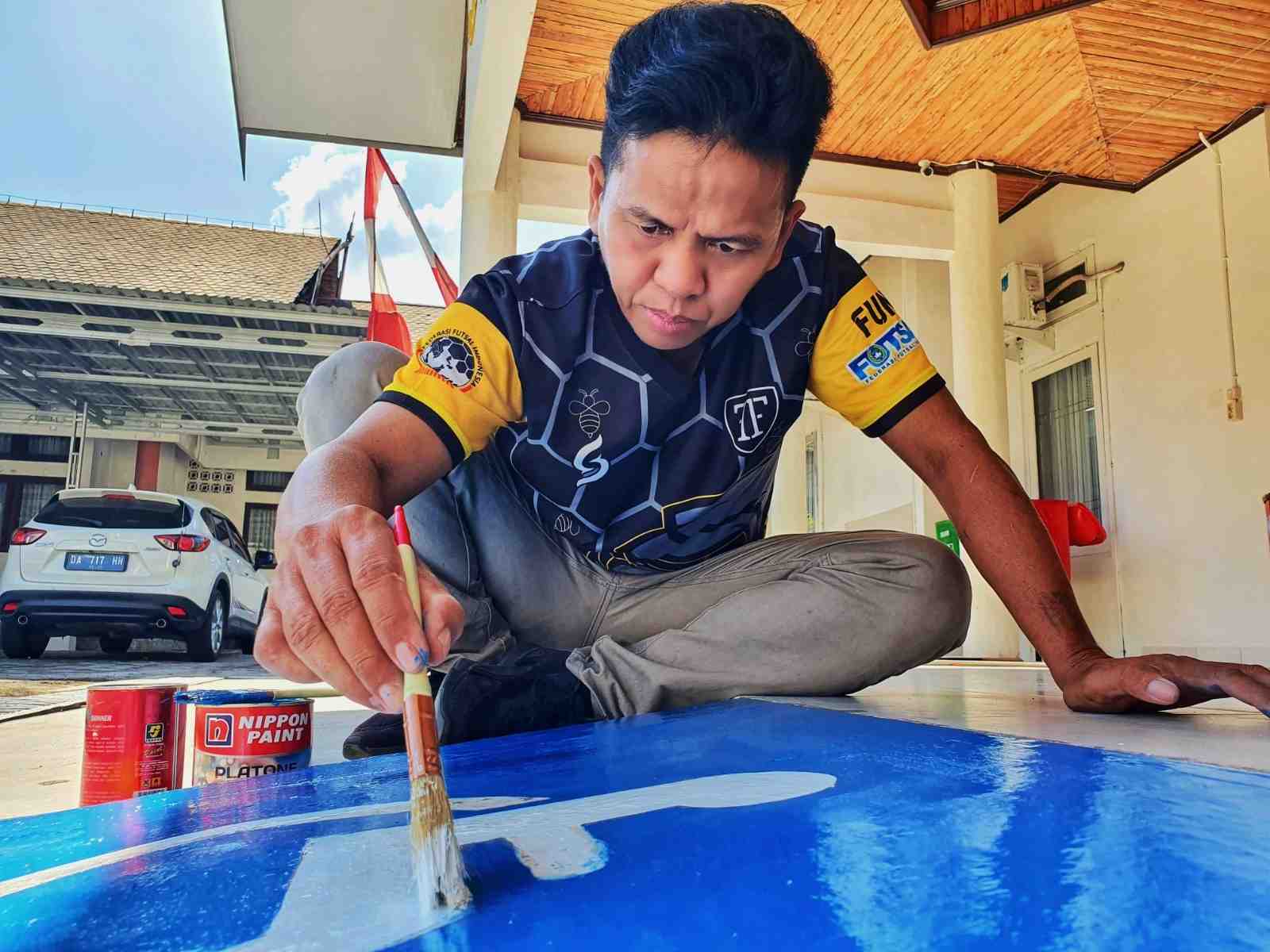 MENGECAT JALUR PENYANDANG DISABILITAS