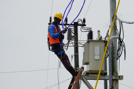 PERIKSA KABEL TRAFO LISTRIK