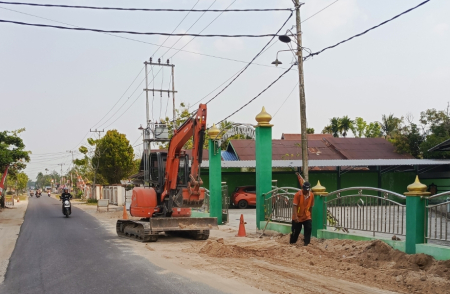 PERBAIKAN GORONG- GORONG DI JALAN JATI