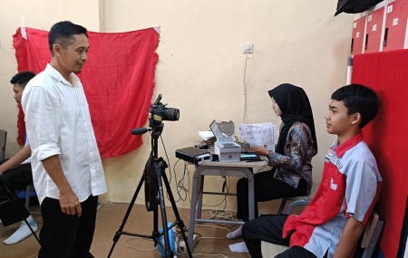 PENGAMBILAN FOTO E-KTP