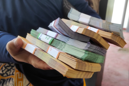 UANG BARU PECAHAN KECIL