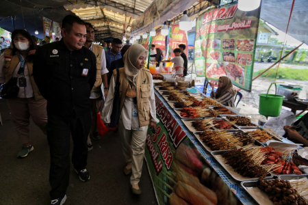 PEMERIKSAAN KEAMANAN PANGAN PASAR RAMADAN