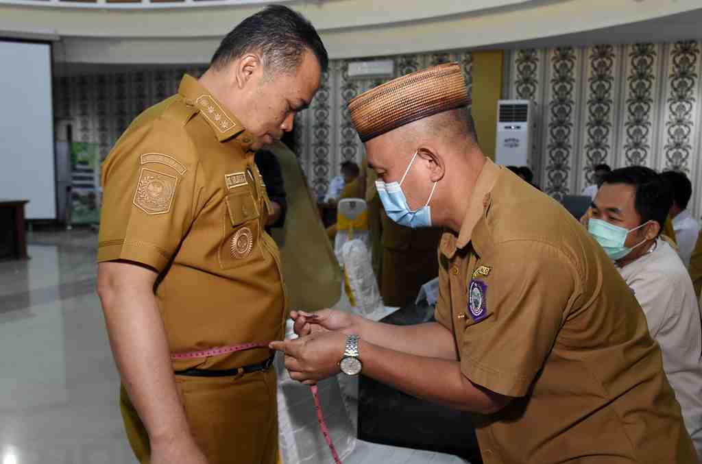 UKUR LINGKAR PINGGANG