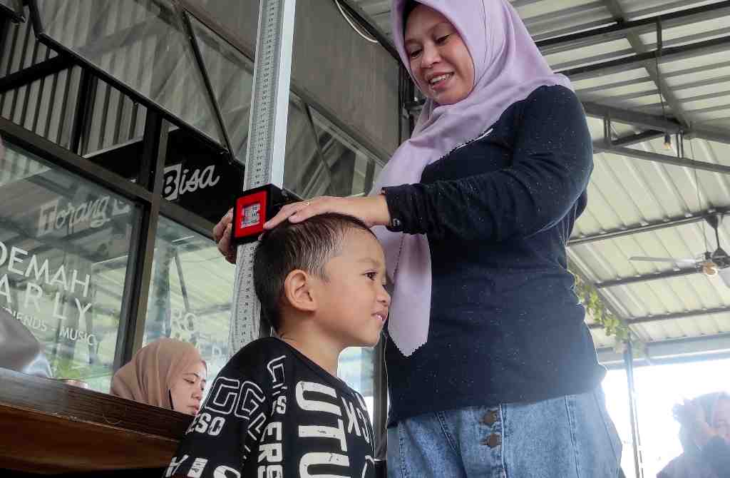 UKUR TINGGI ANAK