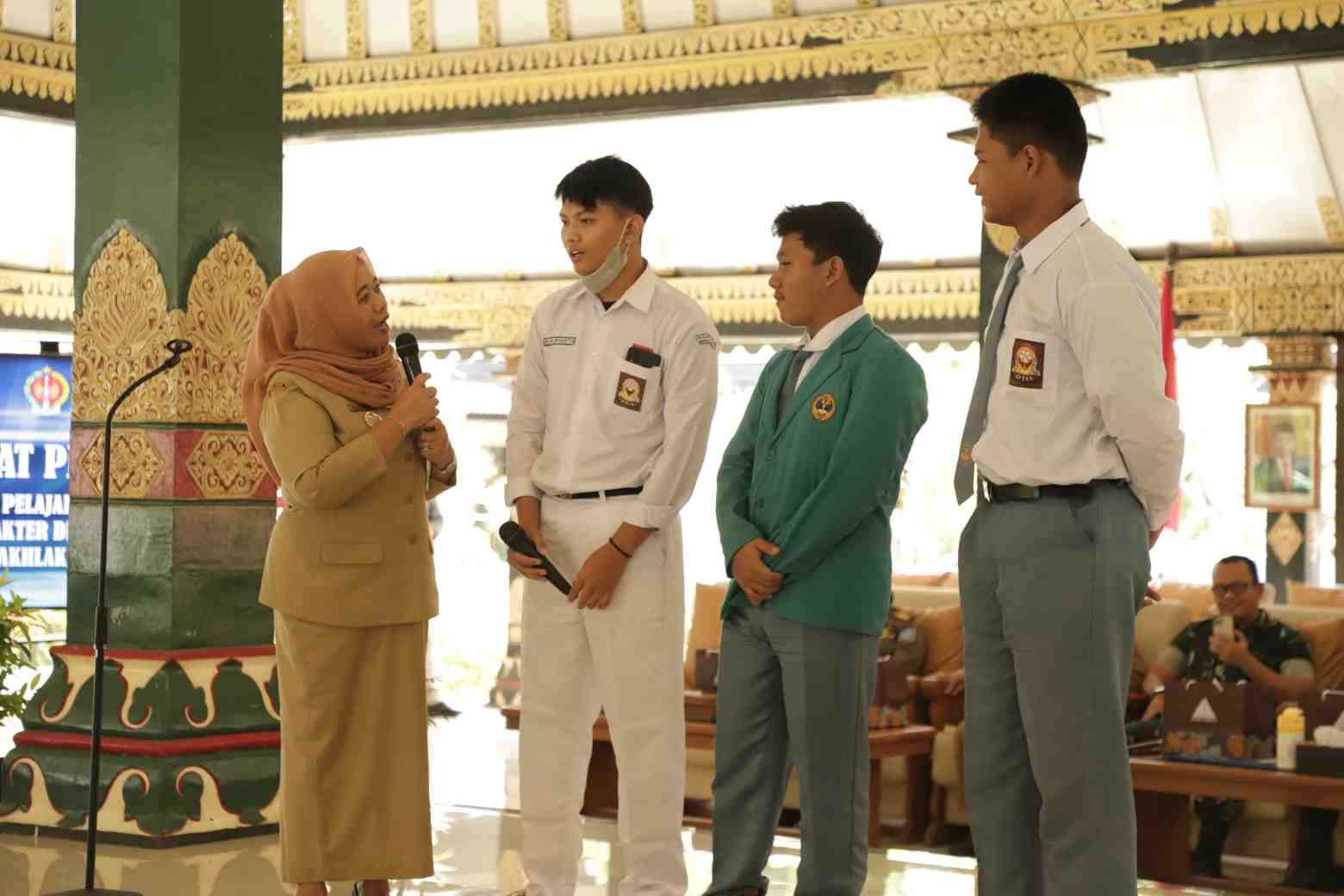 PEMBINAAN DAN PENYULUHAN PELAJAR