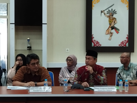 PAPARAN BADAN PUBLIK VERTIKAL