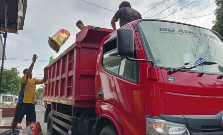 ANGKUT SAMPAH 