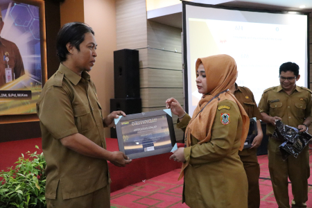 JUARA PERTAMA PENERAPAN TTE UPTD