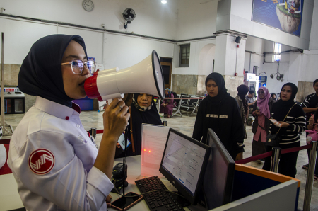 PENYESUAIAN JADWAL DAMPAK KECELAKAAN KERETA COMMUTERLINE
