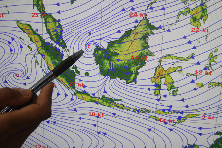 PERINGATAN DINI CUACA EKSTRIM