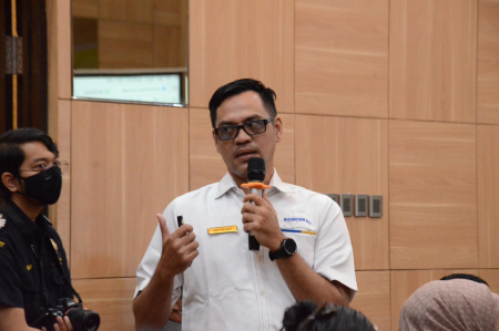 SOSIALISASI KEBIJAKAN PERDAGANGAN LUAR NEGERI