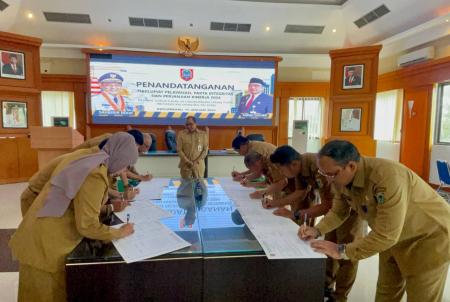 PENANDATANGANAN PERJANJIAN KINERJA SERENTAK
