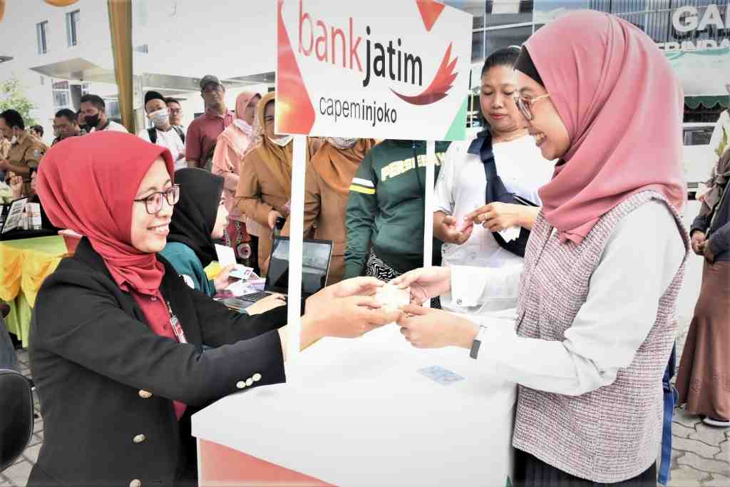 LAYANAN PENUKARAN UANG BARU