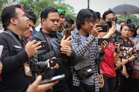 PERESMIAN GERBANG TAMA KA'LAWAKNG SINGKAWANG BENGKAYANG