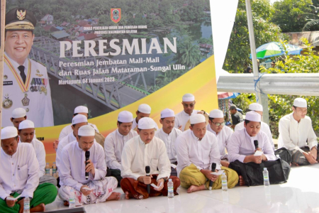 LANTUNAN SYAIR MAULID