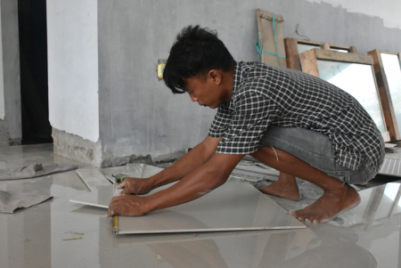 RENOVASI RUANG TUNGGU PELABUHAN FERRY