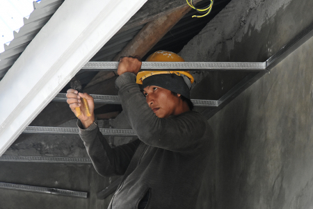PASANG RANGKA PLAFON