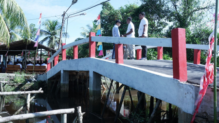 JEMBATAN BERKEMAJUAN KE-39 di KABUPATEN SAMBAS