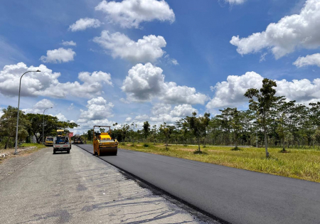 PADATKAN ASPAL JALAN