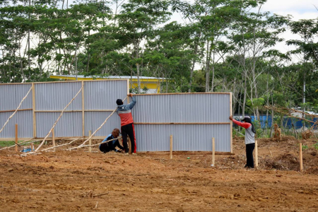 PASANG DINDING PEMBATAS