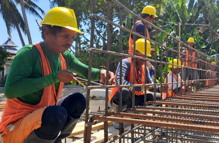 KONSTRUKSI JEMBATAN DESA BUTI