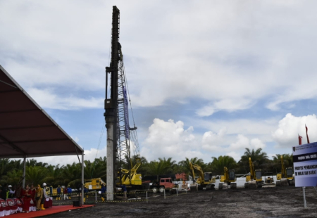 PEMANCANGAN TIANG PERTAMA RSUD KECAMATAN HANAU