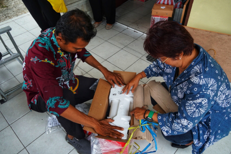 BANTUAN HIBAH PELAKU IKM