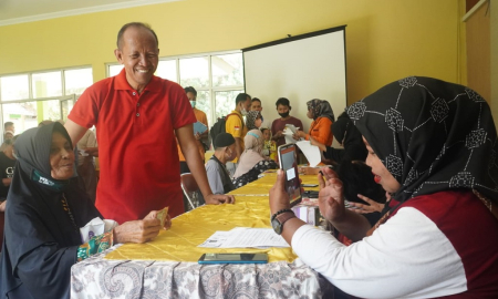 PENERIMA BLT di BATANG BERTAMBAH