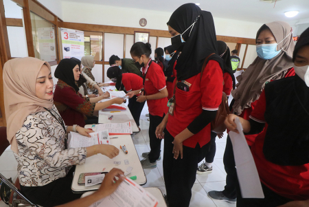 PENYALURAN BLT DBHCT KEPADA BURUH