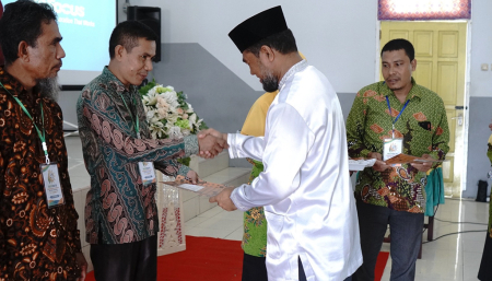 BERSINERGI MENINGKATKAN SUMBER DAYA MANUSIA YANG BERKUALIATAS