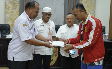 BANTUAN ATLET BERPRESTASI