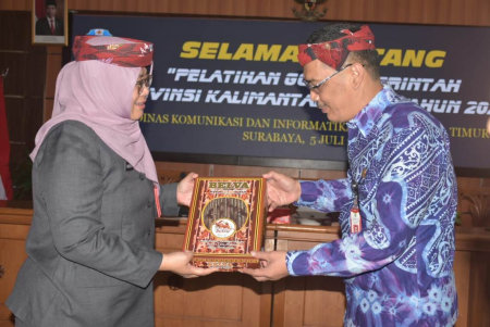 PEMPROV KALTIM KUNJUNGI KOMINFO JATIM