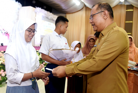 BANTUAN PENDIDIKAN DWP GORONTALO