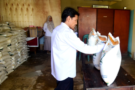 BERAS MEDIUM BANTUAN PANGAN