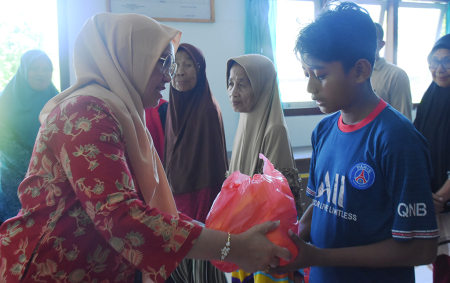 BANTUAN UNTUK KAUM DHUAFA