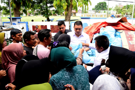 DISTRIBUSI BANTUAN BAHAN MAKANAN
