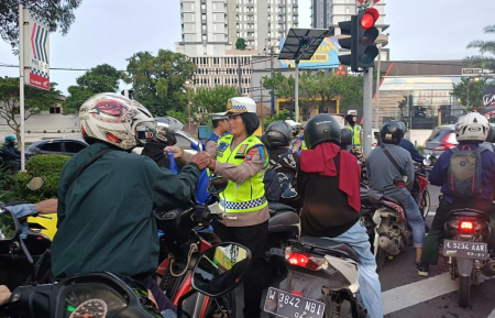 POLWAN BAGIKAN TAKJIL