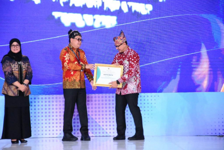 KOTA BATU MERAIH DUA PENGHARGAAN