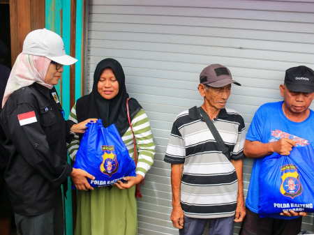 BANTUAN SEMBAKO KORBAN BANJIR