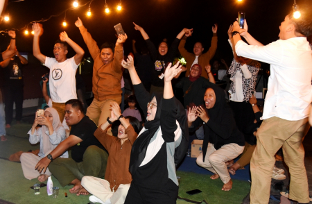 JUARA PERTAMA SIARAN PERS