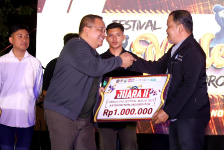 LOMBA FOTO BONEBOL