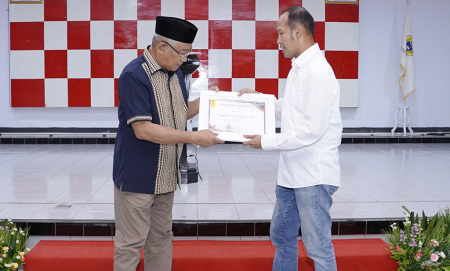 PENGHARGAAN UNTUK WALIKOTA TIDORE