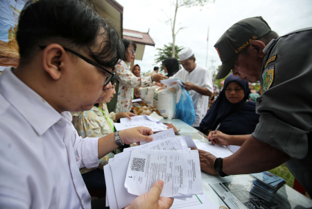 PERIKSA DATA PENERIMA MANFAAT BANTUAN PANGAN 