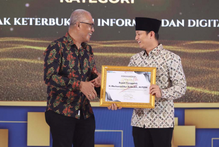 PENGHARGAAN OLEH BIRO ANTARA JATIM