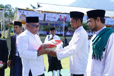 SERAHKAN BANTUAN BERAS